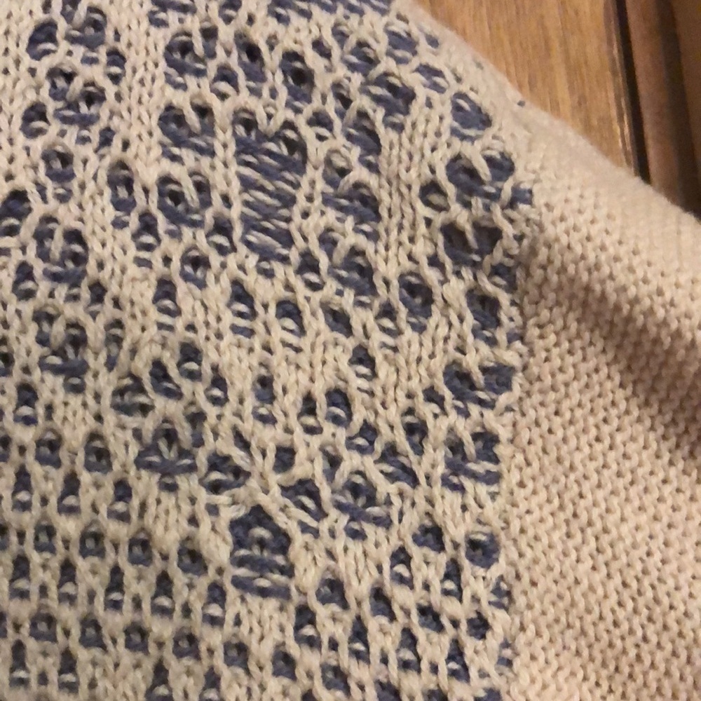 Kim Rogers lightweight 3/4 sleeve blue and cream sweater - Picture 6 of 8